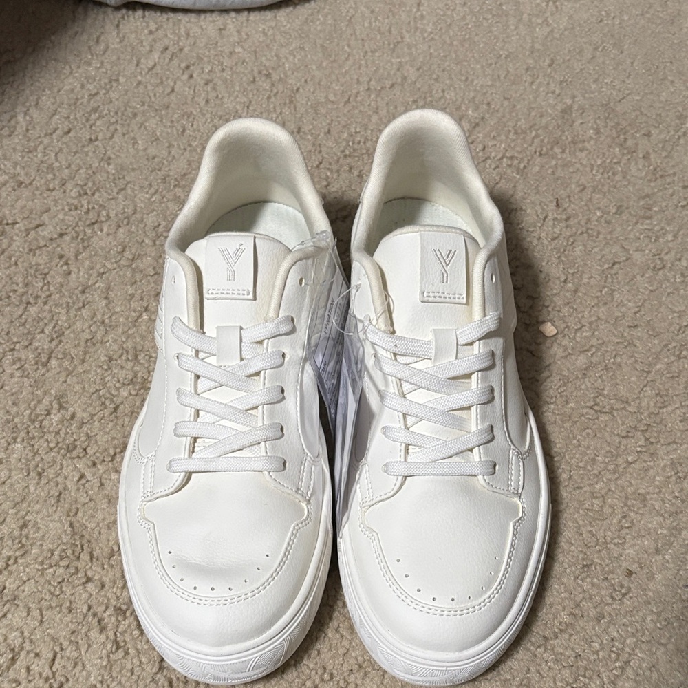 YY Nation Stratus Cactus, sample shoe -new